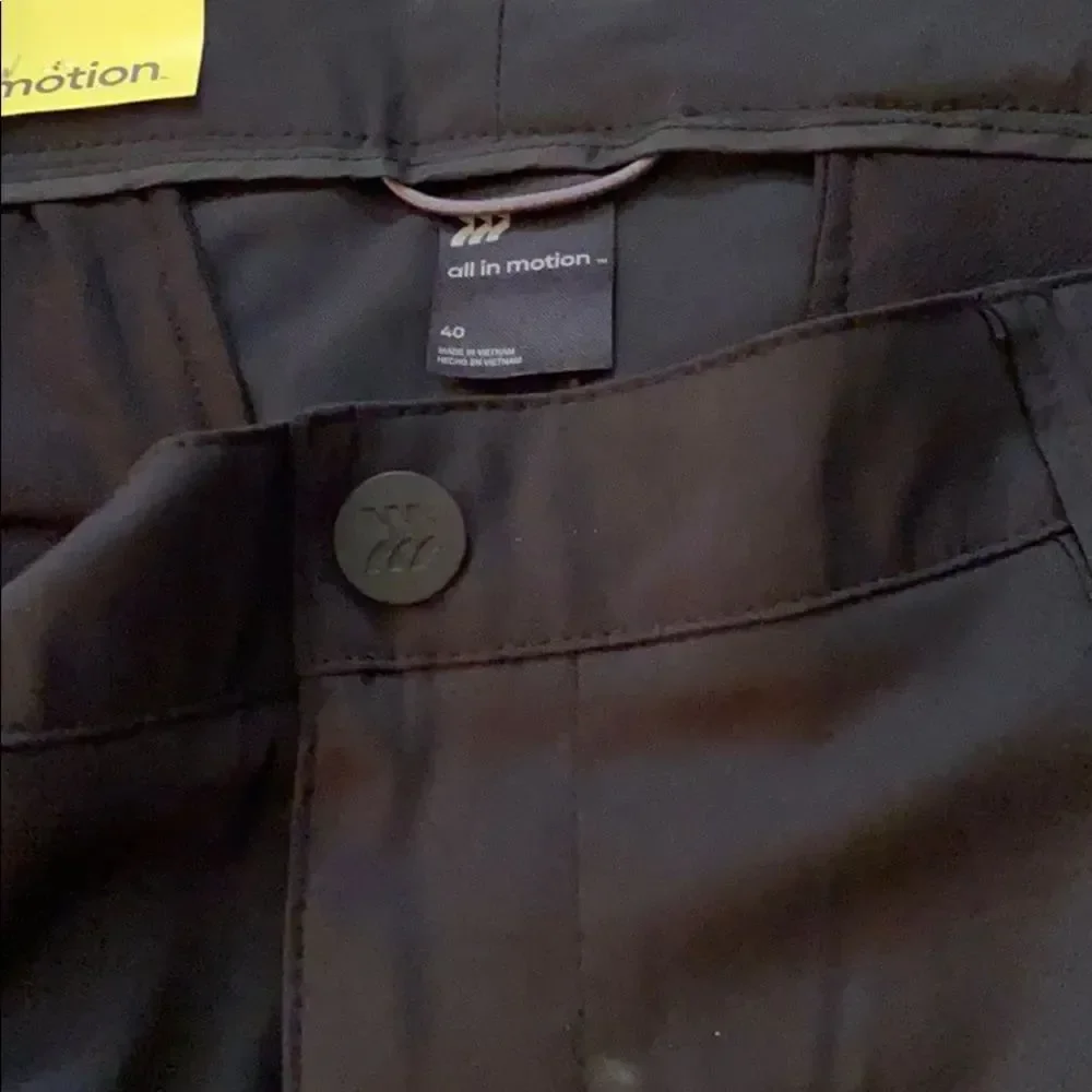 All in Motion Black Cargo Golf Shorts sz. 40